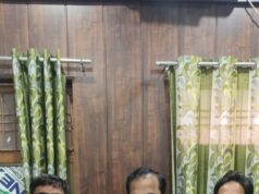 मनियारपुर में खड़ंजा मरम्मत की उठी मांग, ADO पंचायत को सौंपा गया मांगपत्र